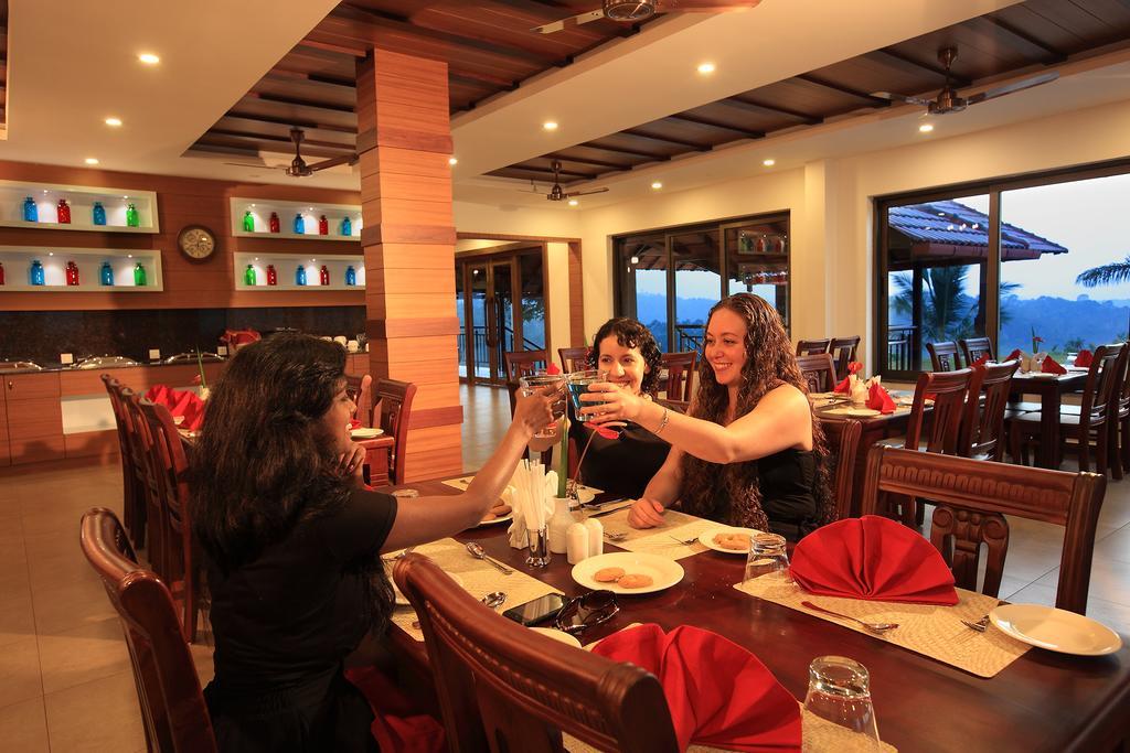 Arayal Resort-A Unit Of Sharoy Resort Tariyod Exteriér fotografie